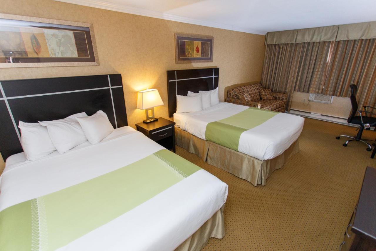 The George Dawson Inn & Conference Centre Dawson Creek Exteriér fotografie
