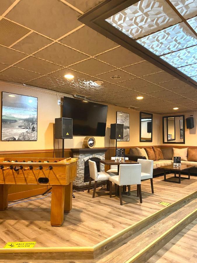 The George Dawson Inn & Conference Centre Dawson Creek Exteriér fotografie