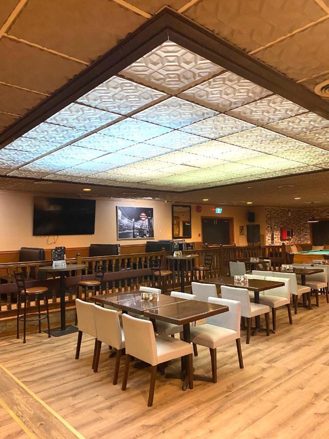 The George Dawson Inn & Conference Centre Dawson Creek Exteriér fotografie