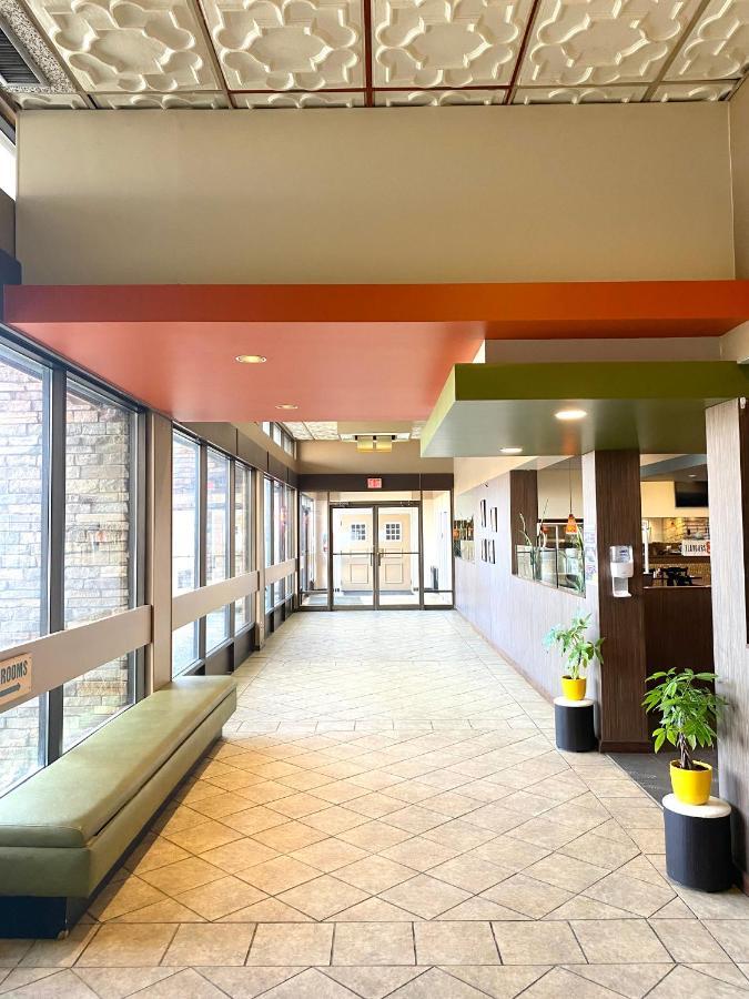 The George Dawson Inn & Conference Centre Dawson Creek Exteriér fotografie