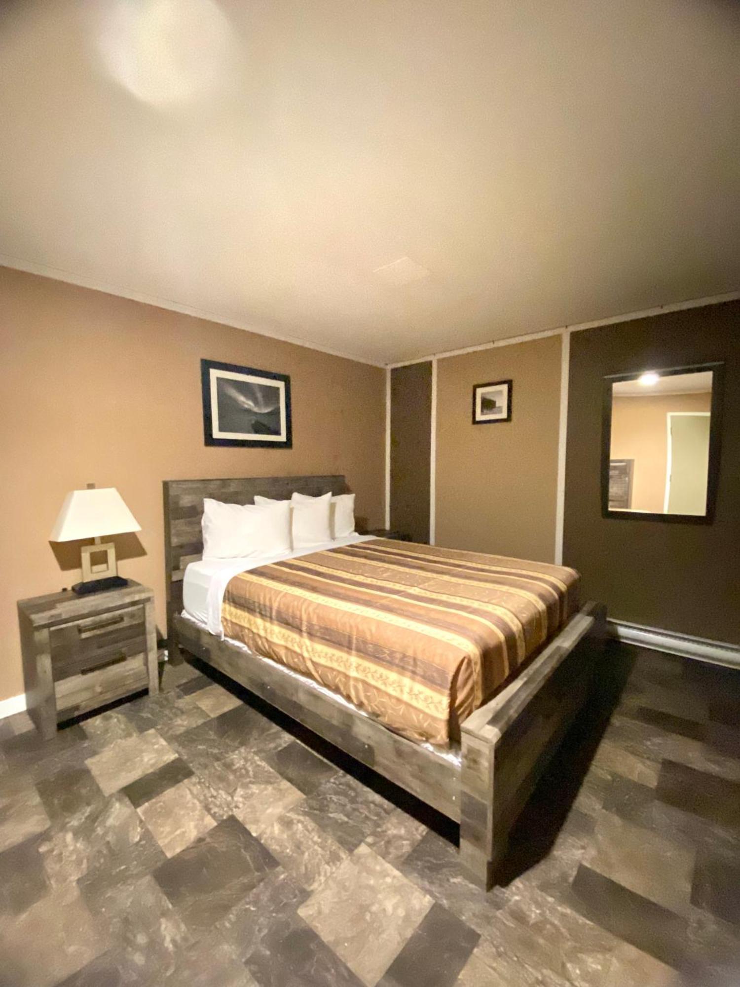 The George Dawson Inn & Conference Centre Dawson Creek Exteriér fotografie